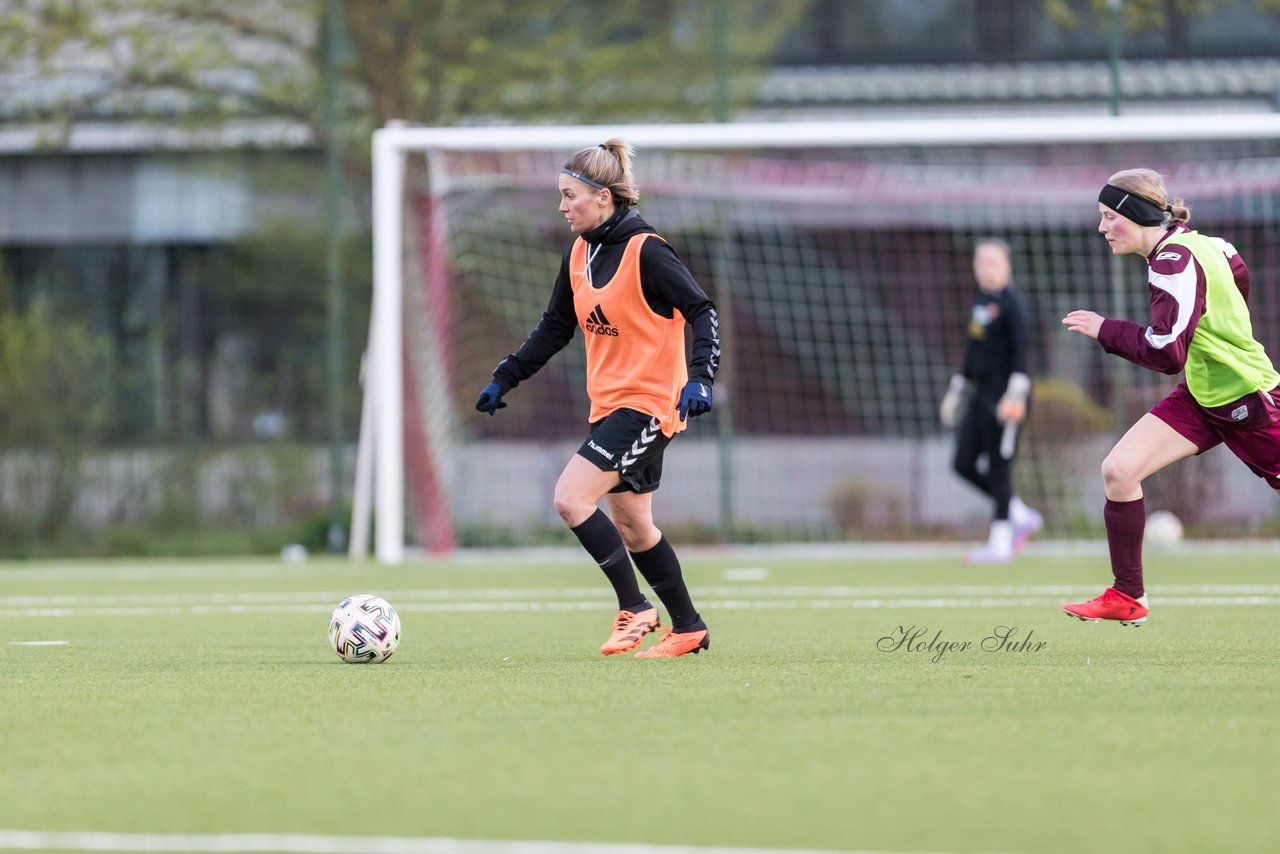 Bild 360 - Co-Trainerin der Frauen Nationalmannschaft Britta Carlson in Wahlstedt